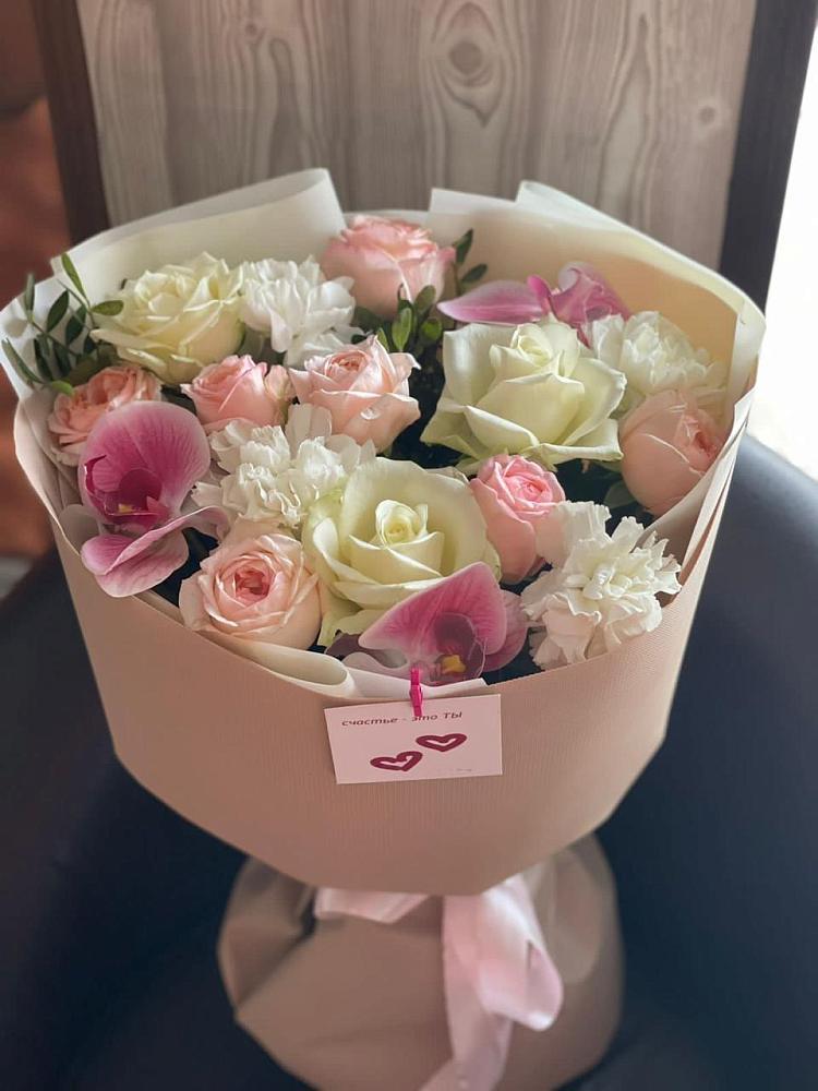 Букет цветов из: Орхидеи, Розы и Гвоздики в Ростошах