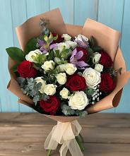 Букет цветов из:  Розы и Альстромерии в Ростошах