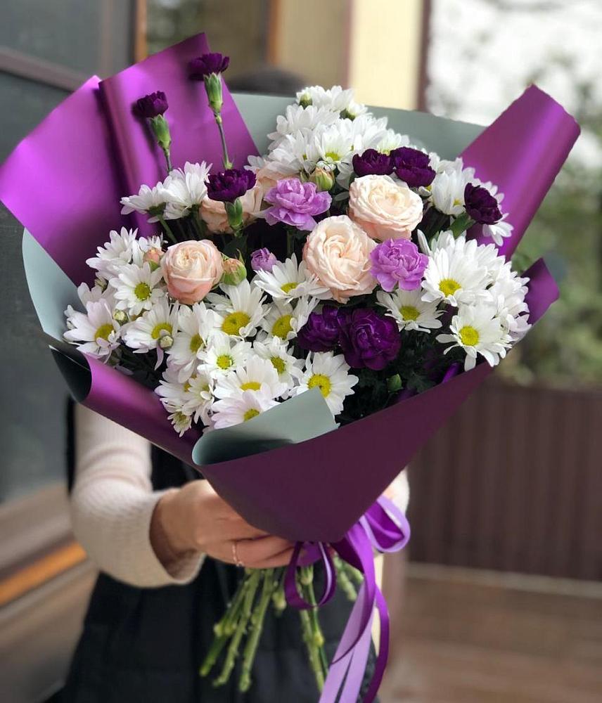 Букет цветов из: Хризантемы, Гвоздики и Розы в Ростошах