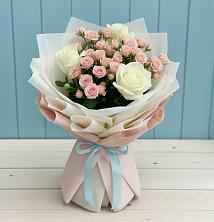 Букет цветов из:  Розы в Ростошах