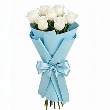 Букет 7 белых роз Проуд в Ростошах