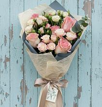 Букет цветов из:  Розы в Ростошах