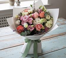 Букет цветов из:  Розы, Лизиантусы и Гвоздики #REPLACE_PRED# Ростошах