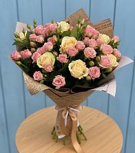 Букет цветов из:  Розы в Ростошах