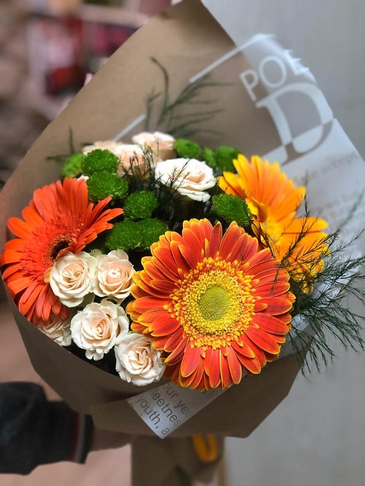 Букет цветов из: Герберы, Хризантемы и Розы в Ростошах