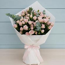 Букет цветов из:  Розы в Ростошах
