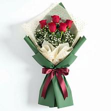 Букет цветов из:  Розы в Ростошах